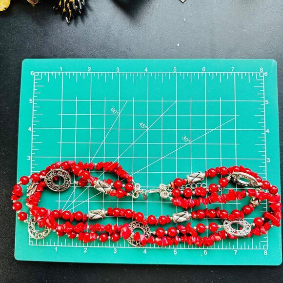 Premier Designs Triple Strands Coral Beaded Necklace over Silver Plated 17-20" - Picture 8 of 9
